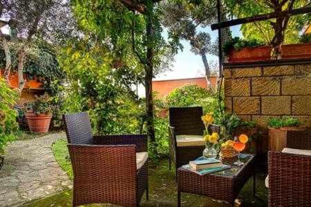 Gocce Villas - Villa De Flores Country Style Villa With Pool Massa Lubrense Bagian luar foto